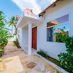 Pongwe Beach Front Villa 1