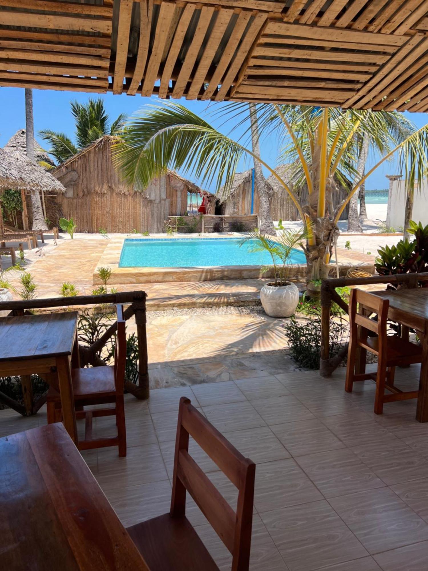 Pongwe Beach Front 1 Lejlighed *
